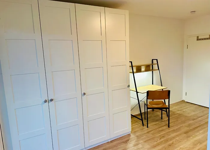 Business Mit Panoramablick Bei Koeln 公寓 林德拉