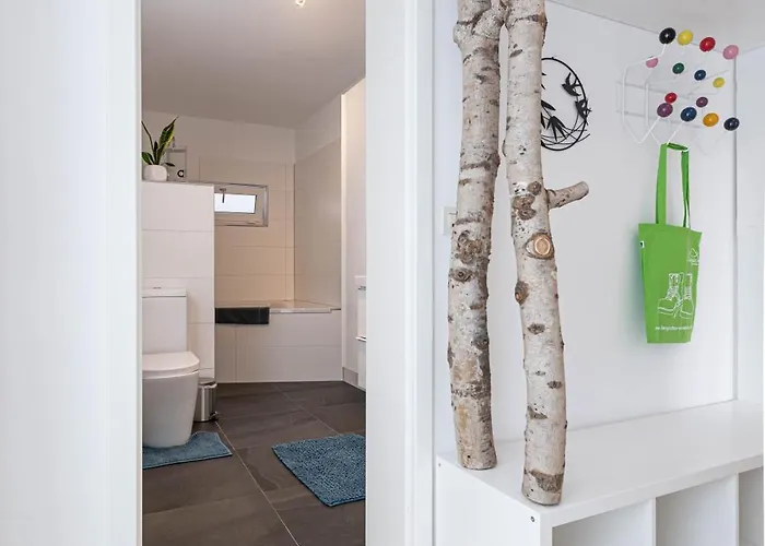 Business Mit Panoramablick Bei Koeln *